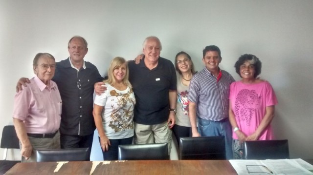 Grupo da Abrajet-RS no dia da eleição na Associação Riograndense de Imprensa - ARI
