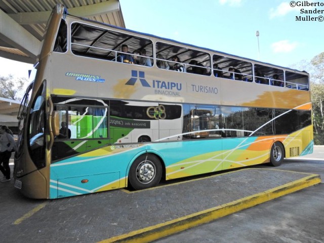 ônibus interno de visitantes
